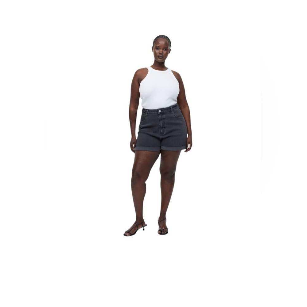 Zara Black‎ Ultra High Waisted Mom Roll Cuff Denim Jean Shorts